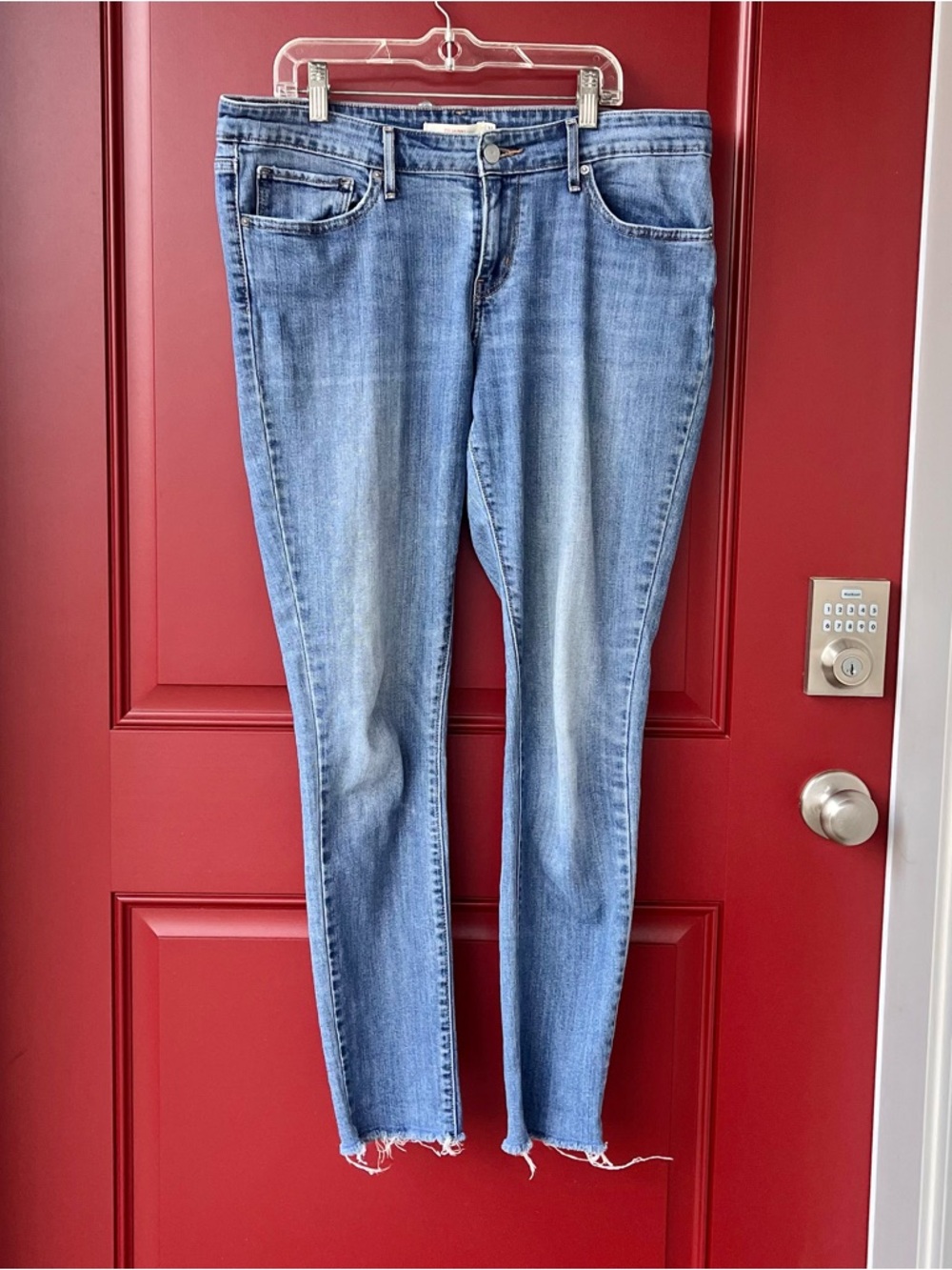 Levi’s 711 Skinny Jean